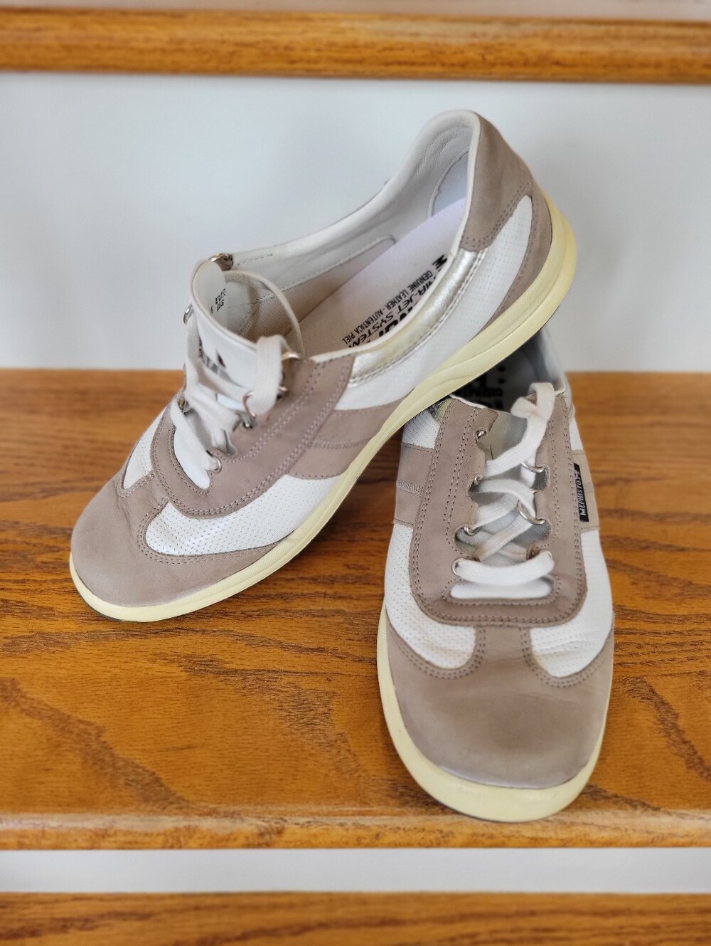 Mephisto Runoff Air Jet Sneakers White Leather, Tan Suede, Metallic Trim, W Sz 8